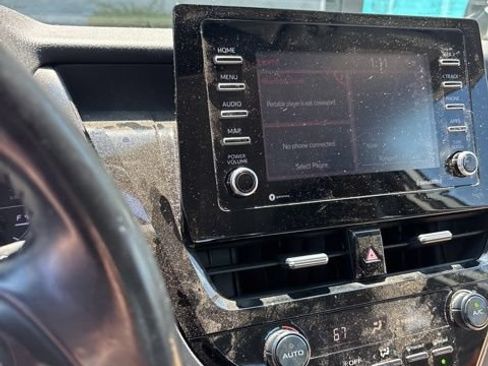 Used 2021 Toyota Camry SE FWD image 5