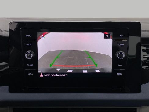 New 2026 Volkswagen Jetta SE image 21