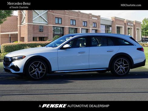 New 2026 Mercedes-Benz E 450 4MATIC All-Terrain Wagon image 1