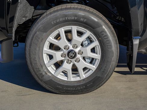 New 2026 Toyota Tacoma SR5 image 5
