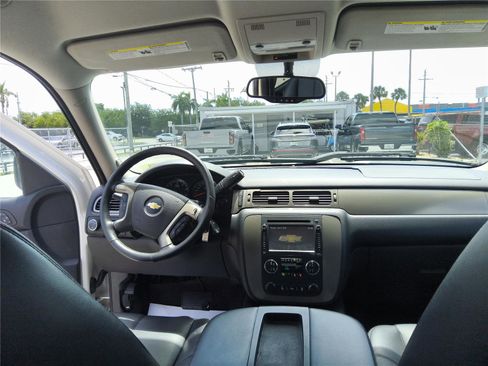 Used 2013 Chevrolet Silverado 1500 LTZ w/ LTZ White Diamond Edition RWD image 26