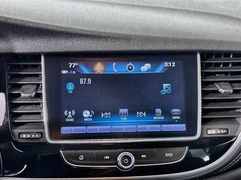 Used 2018 Buick Encore FWD image 21