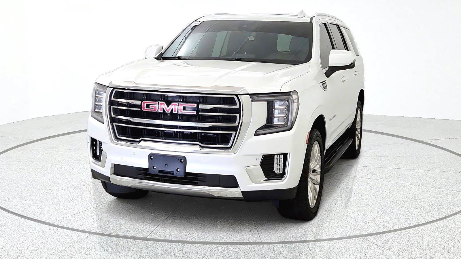 Used 2022 GMC Yukon SLT w/ SLT Premium Package AWD/4WD image 3