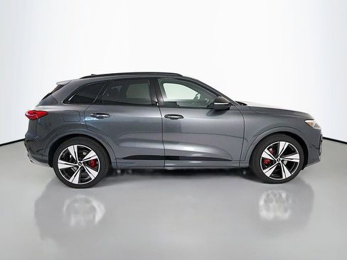 New 2025 Audi SQ5 Premium Plus image 8