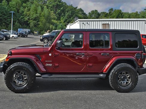 Used 2021 Jeep Wrangler Unlimited Sahara AWD/4WD image 4