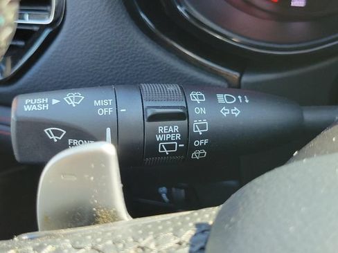 Used 2025 Dodge Durango GT AWD/4WD image 18