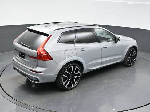 Used 2024 Volvo XC60 B5 Ultimate w/ Protection Package Premier AWD/4WD image 38