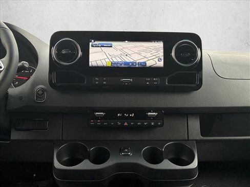 Used 2026 Mercedes-Benz Sprinter 2500 image 20