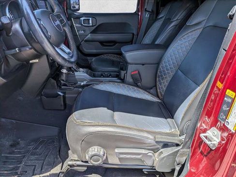 Used 2021 Jeep Wrangler Unlimited Sahara AWD/4WD image 14