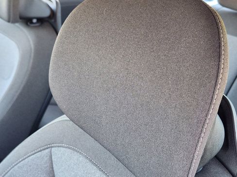 Used 2025 Kia K4 image 15