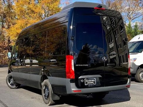 New 2025 Mercedes-Benz Sprinter 2500 image 12