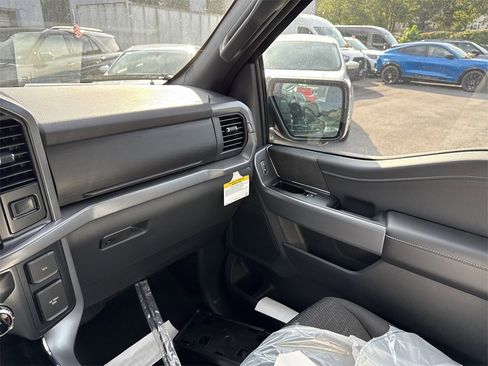 New 2025 Ford F150 XLT w/ Equipment Group 302A MID image 14