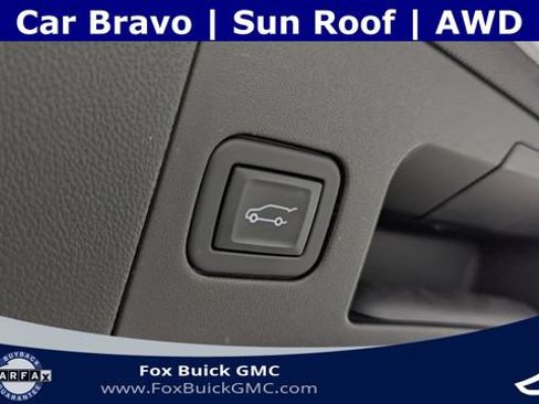 Certified 2023 Cadillac XT5 Sportv w/ LPO, Floor Liner Package AWD/4WD image 32