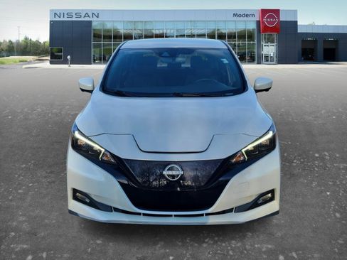 Used 2024 Nissan Leaf SV Plus image 2