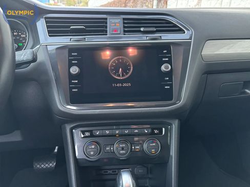 Used 2018 Volkswagen Tiguan SE image 26