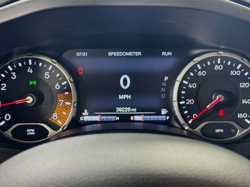 Used 2022 Jeep Renegade Latitude w/ Convenience Group AWD/4WD image 14