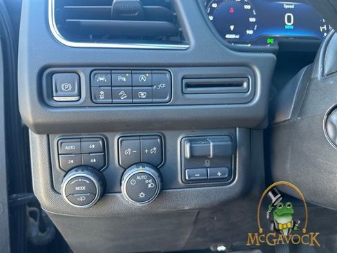 Used 2022 Chevrolet Tahoe Z71 w/ Z71 Off-Road Package image 12