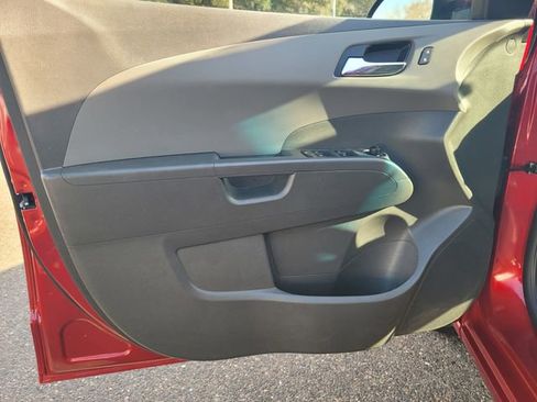 Used 2015 Chevrolet Sonic LT w/ Fun and Sun Package image 16