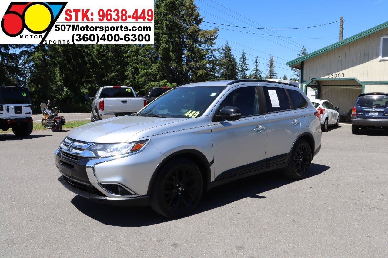 Used 2018 Mitsubishi Outlander LE AWD/4WD image 2