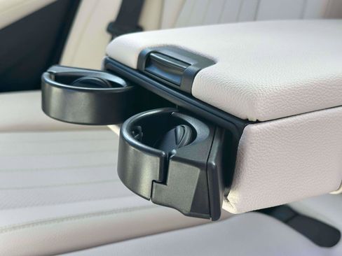 Certified 2021 Mercedes-Benz E 350 4MATIC Sedan image 10