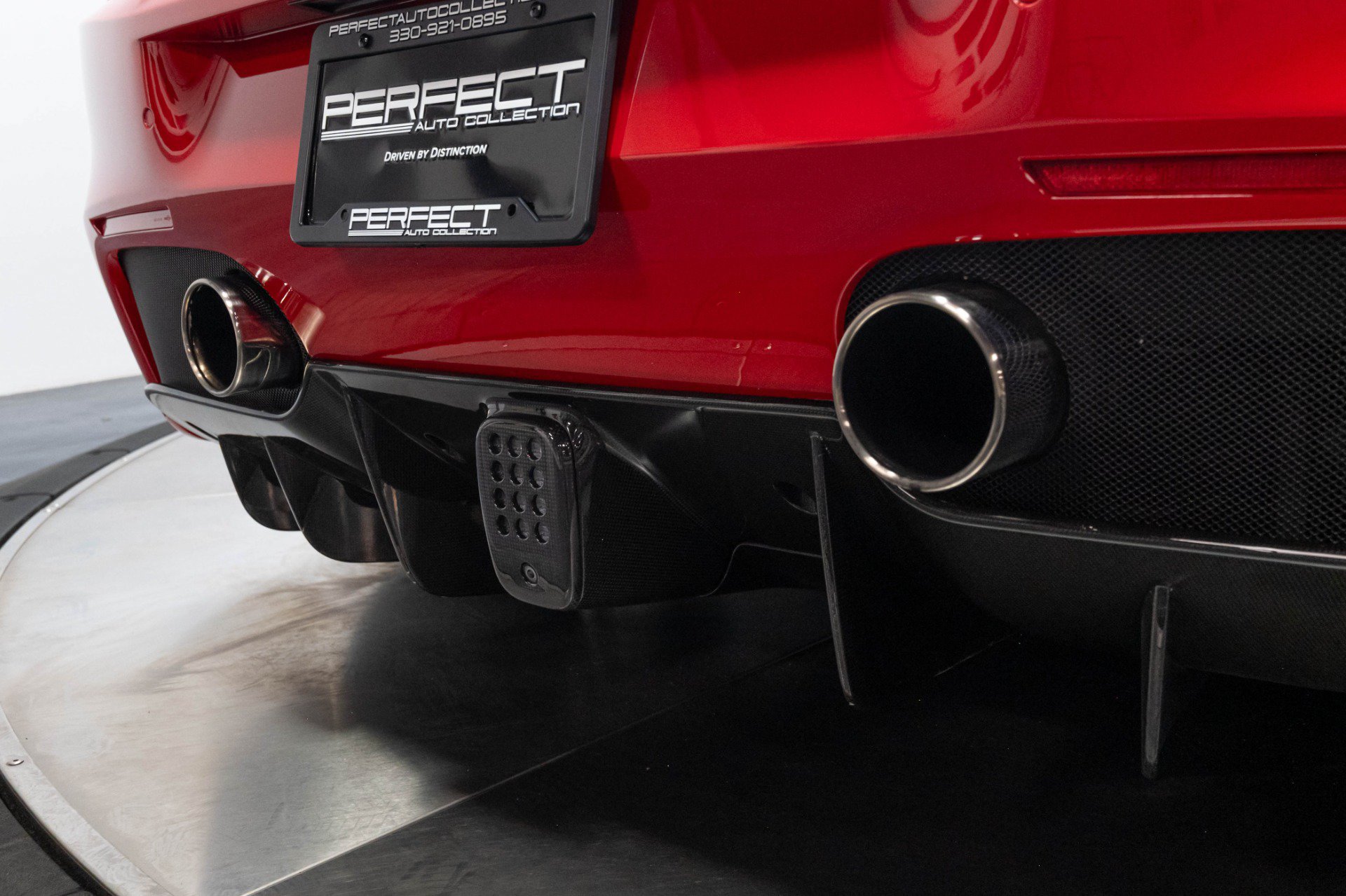 Used 2016 Ferrari 488 GTB RWD image 28