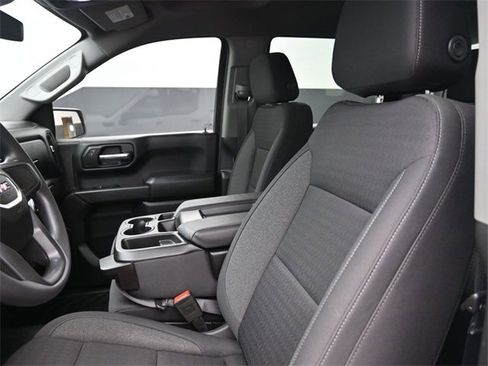 Used 2024 GMC Sierra 1500 Pro w/ Pro Value Package image 8