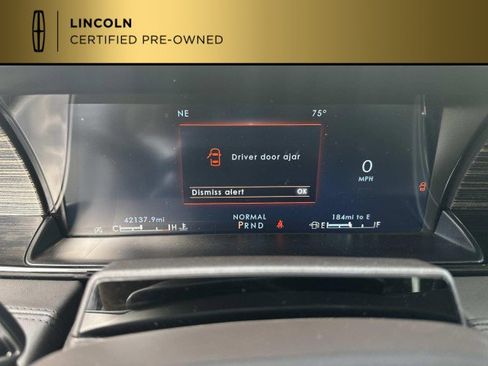 Used 2022 Lincoln Navigator Black Label image 21