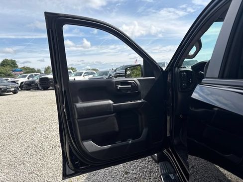 Used 2024 Chevrolet Silverado 1500 Custom AWD/4WD image 15