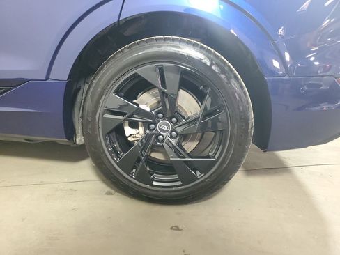 Certified 2021 Audi e-tron Premium w/ Convenience Plus Package image 3