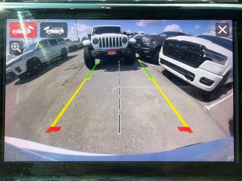 Used 2024 Jeep Grand Cherokee Summit AWD/4WD image 39