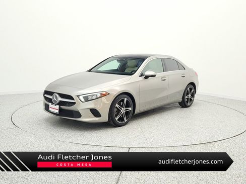 Used 2020 Mercedes-Benz A 220 image 1