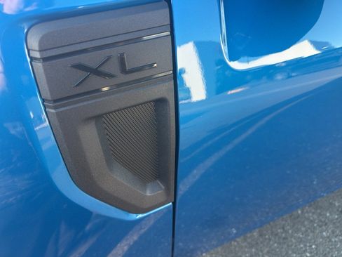 New 2026 Ford Maverick XL image 9