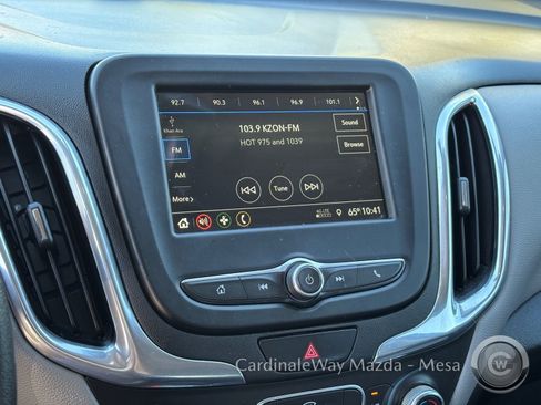 Used 2019 Chevrolet Equinox LS image 22