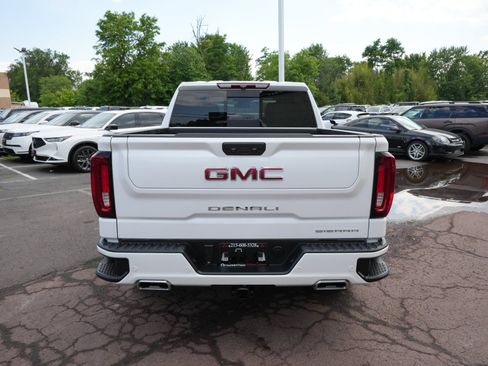 Used 2023 GMC Sierra 1500 Denali AWD/4WD image 5