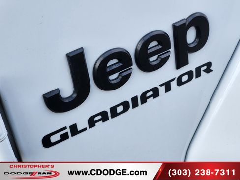 Used 2021 Jeep Gladiator Sport AWD/4WD image 20