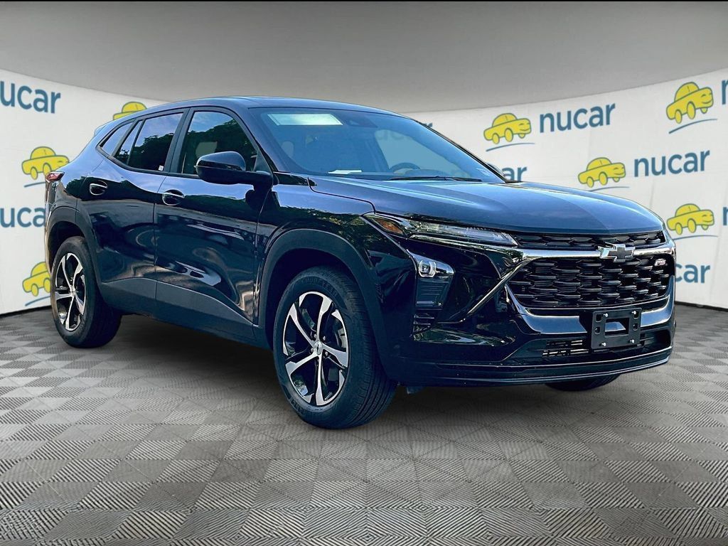 New 2026 Chevrolet Trax RS w/ Sunroof Package FWD image 1