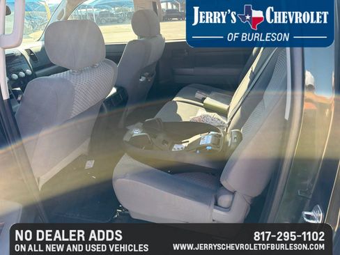 Used 2013 Toyota Tundra 2WD CrewMax w/ Tow Pkg image 9