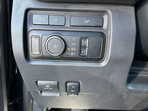 Certified 2024 Ford F250 Lariat w/ Chrome Package image 16