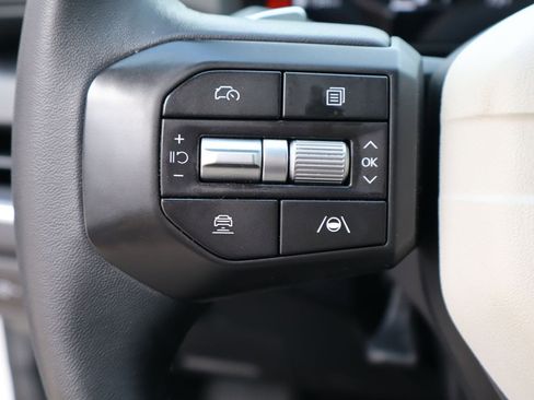 Used 2025 Kia K4 GT-Line w/ GT-Line Sunroof Package FWD image 12