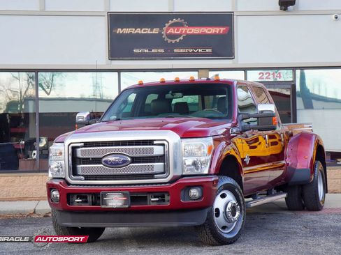 Used 2016 Ford F350 Platinum image 1