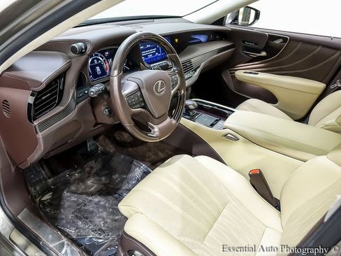 Used 2020 Lexus LS 500 AWD image 10