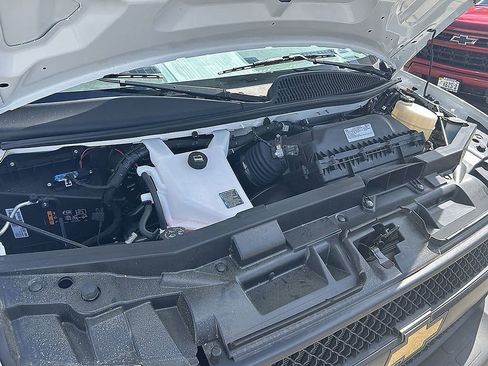 New 2025 Chevrolet Express 3500 w/ Power Convenience Package image 29