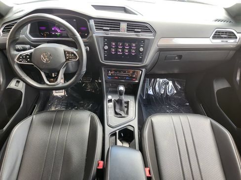 Used 2022 Volkswagen Tiguan SE R-Line FWD image 27