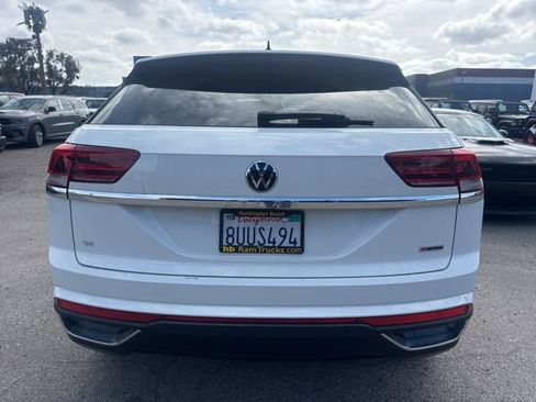 Used 2021 Volkswagen Atlas Cross Sport SE w/ Panoramic Sunroof Package AWD/4WD image 6