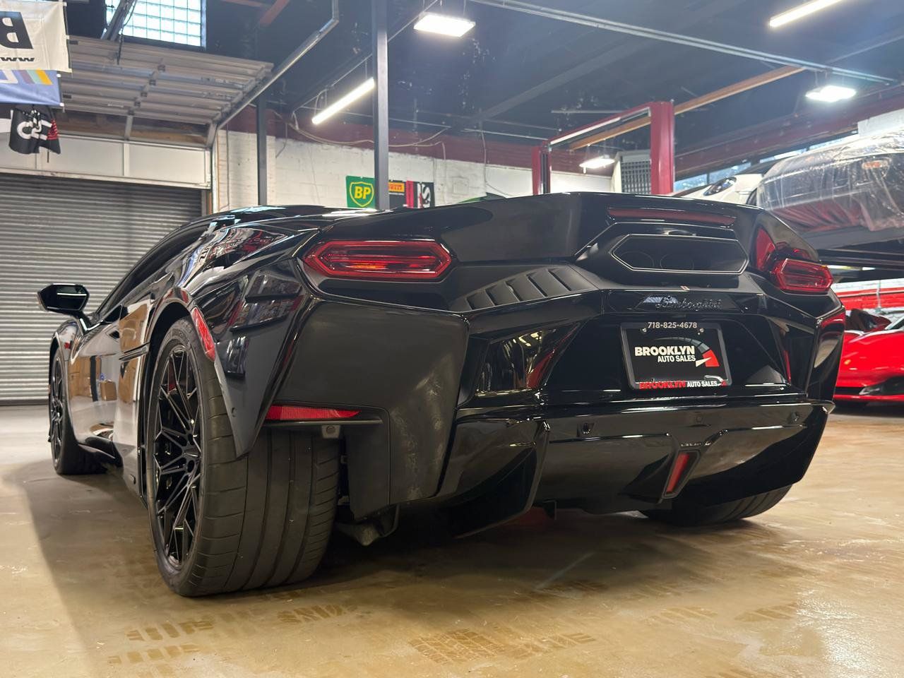 Used 2026 Lamborghini Temerario AWD/4WD image 10
