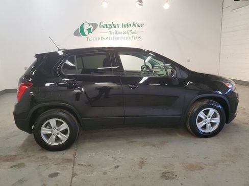 Used 2020 Chevrolet Trax LS w/ Tint and Cruise Package image 7