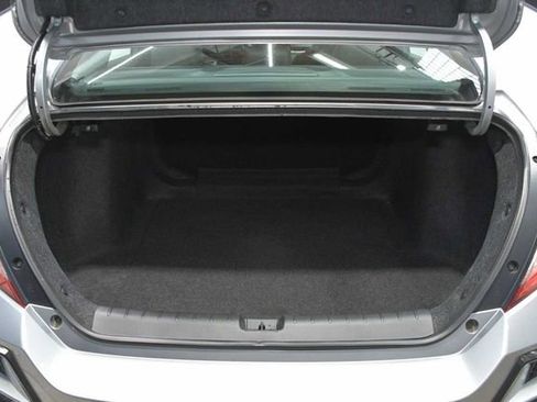 Used 2019 Honda Civic Si image 9