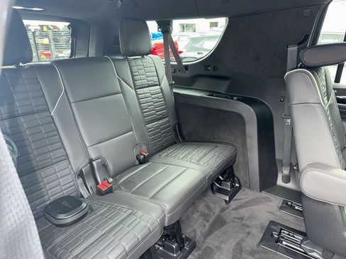 Used 2024 Cadillac Escalade ESV V w/ LPO, Floor Liner Package AWD/4WD image 29