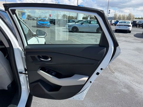 Used 2025 Honda Accord Touring image 13