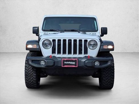 Used 2022 Jeep Wrangler Rubicon w/ Cold Weather Group AWD/4WD image 2
